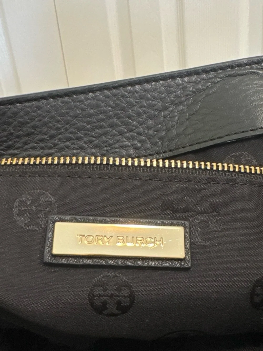 Black Tory Burch Marion Combo Black Leather Whipstitch Crossbody Bag with Gold